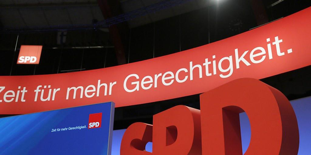 Drei Monate vor der Bundestagswahl will die SPD zur Aufholjagd blasen.