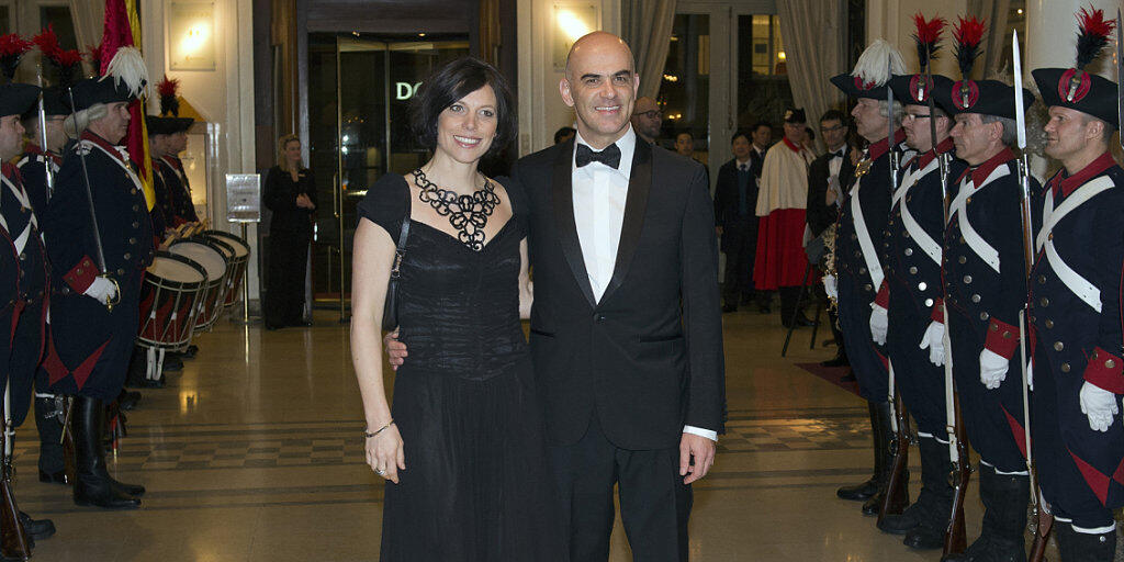 Glamour-Faktor: Alain Berset ist Bundespräsident 2018. Das Bild zeigt ihn mit seiner Frau Muriel Zeender Berset beim Gala-Dinner für die damalige Präsidentin Südkoreas im Jahr 2014.