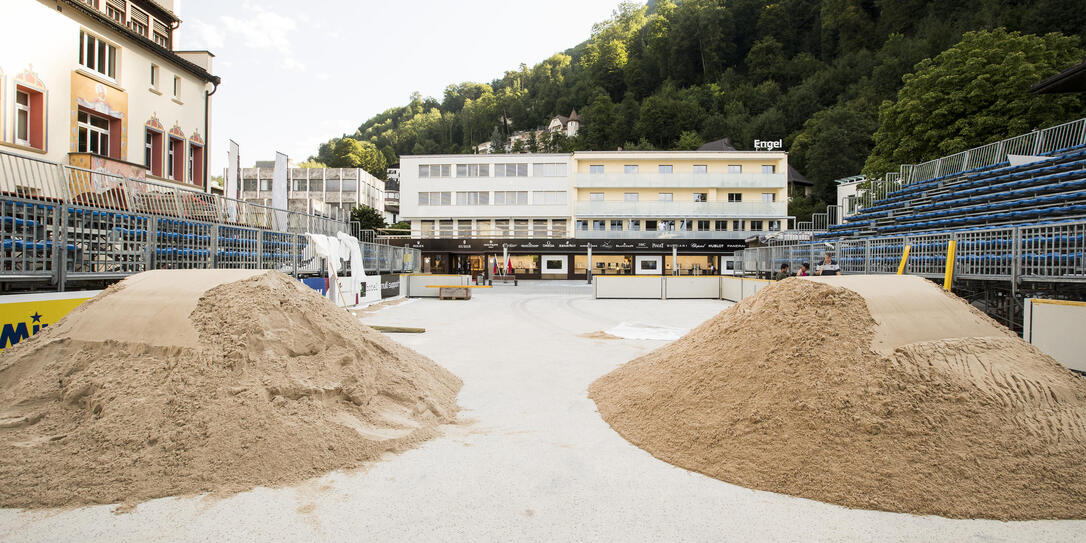 Sandlieferung Beachvolleyball Turnier Vaduz