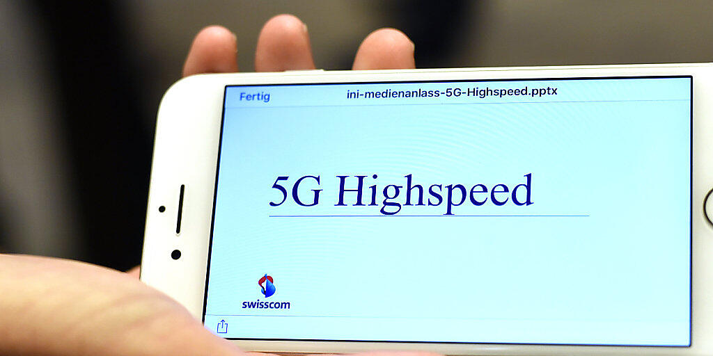 100 Mal schneller als die jetzige Spitzentechnologie 4G: Das neue Handynetz 5G erlaubt ultraschnelles Surfen. (Symbolbild)