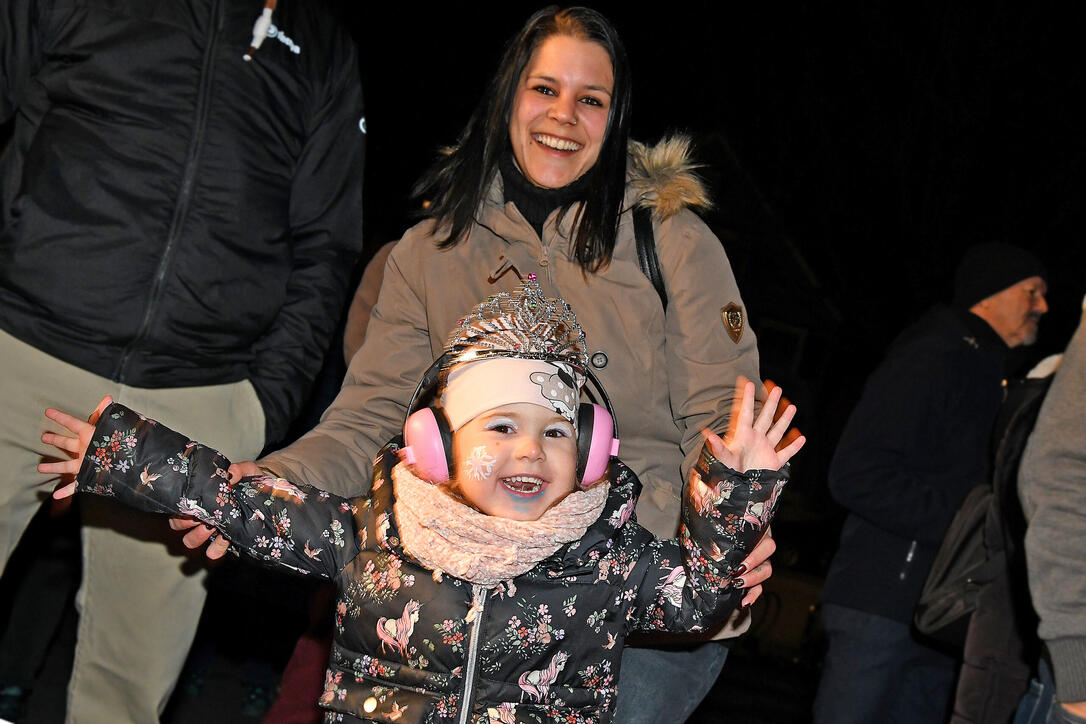Monsterkonzert und Maskenball in Gams