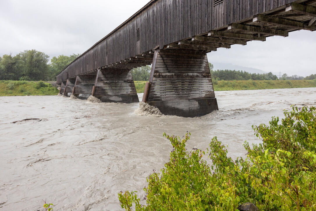 Hochwasser am Rhein