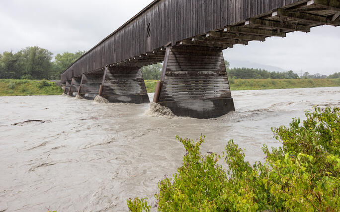 Hochwasser am Rhein