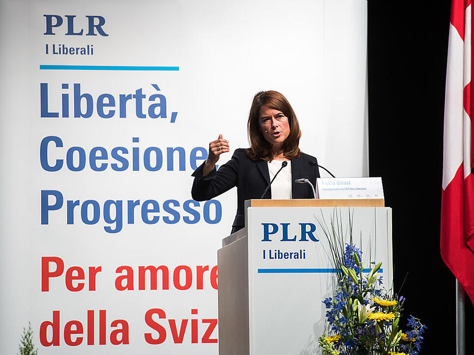 FDP-Präsidentin Petra Gössi plädiert an der Delegiertenversammlung der FDP Schweiz vom Samstag in Airolo für eine eigenständige und starke Schweiz.