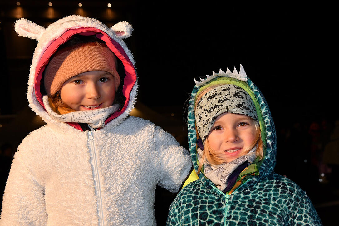 Monsterkonzert und Maskenball in Gams