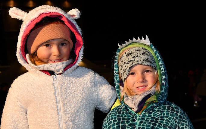 Monsterkonzert und Maskenball in Gams