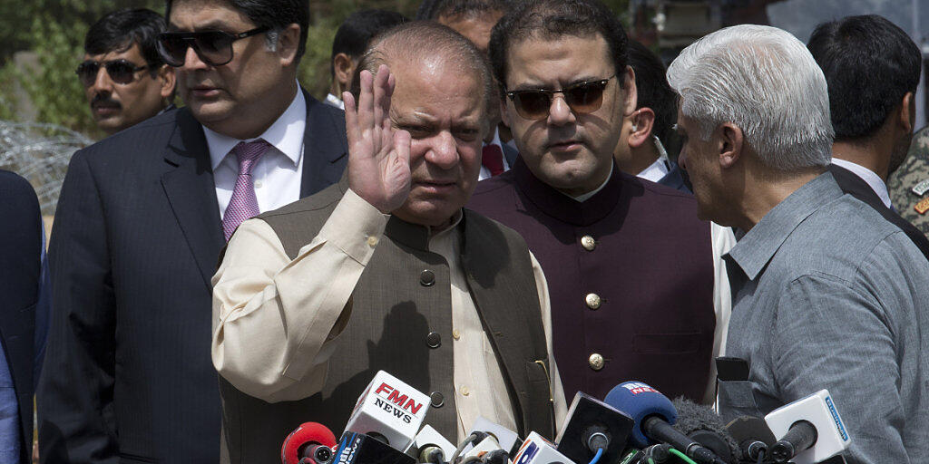 Pakistans Ex-Regierungschef Nawaz Sharif droht eine Verhaftung wegen Korruptionsverdacht (Archiv)