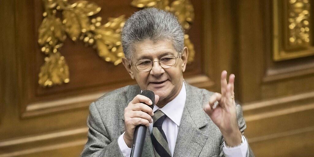 Will nicht kapitulieren: Der Chef der Oppositionspartei Acción Democrática, Henry Ramos Allup. (Archiv)