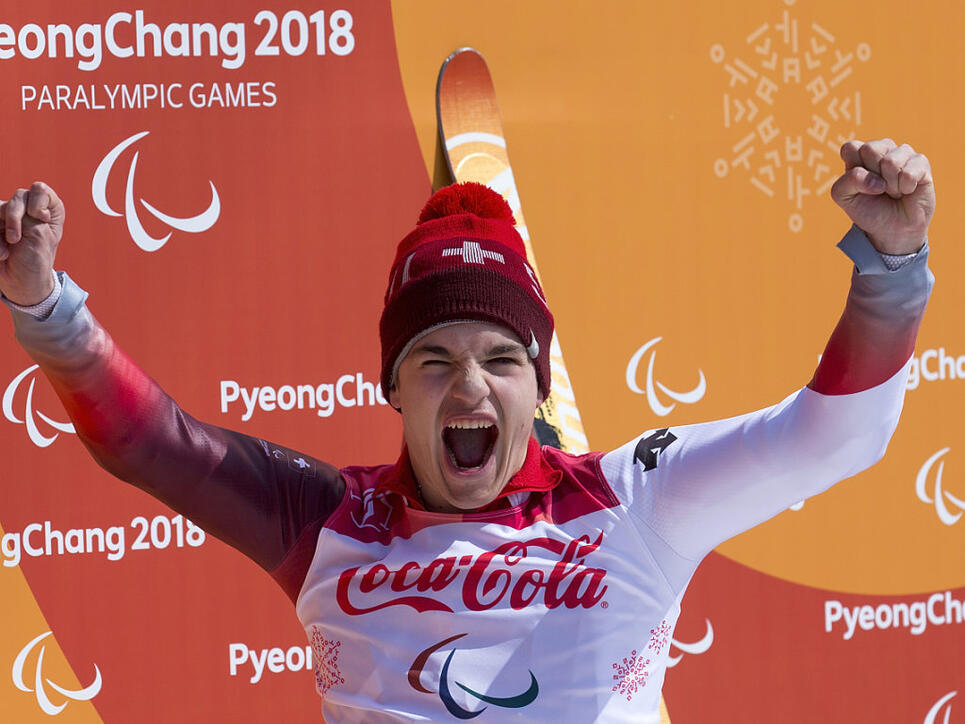 Théo Gmür gewinnt an den Paralympics sein erstes Rennen in einer Speed-Disziplin