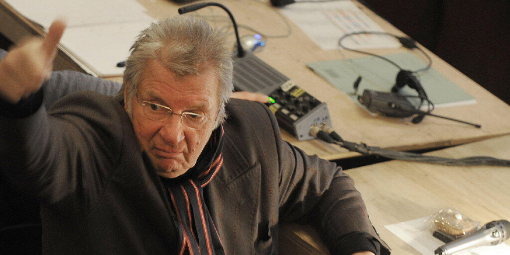 Sportkommentator, Schauspieler, Autor, Sänger, Satiriker: Über einen Mangel an Talenten konnte sich Werner Schneyder nicht beklagen.