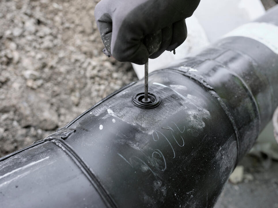 Installation der Fernwärme auf Schloss Vaduz