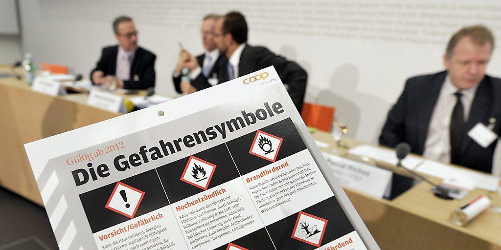 Die neuen Gefahrensymbole sind ab Juni verbindlich (Archiv) Die neuen Gefahrensymbole sind ab Juni verbindlich (Archiv)
