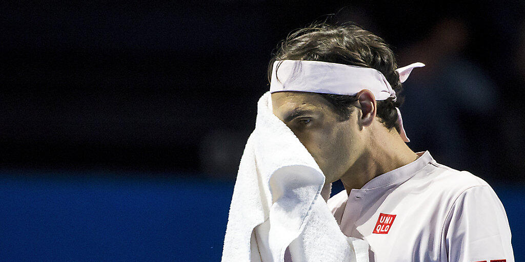 Roger Federer steht nach schweisstreibender Arbeit in den Halbfinals.