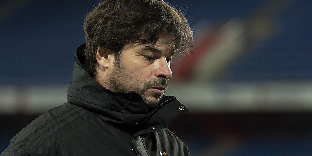 Ein leerer Blick: Basels Coach Ciriaco Sforza ist nach der 2:6-Niederlage im Cup offenkundig bedient