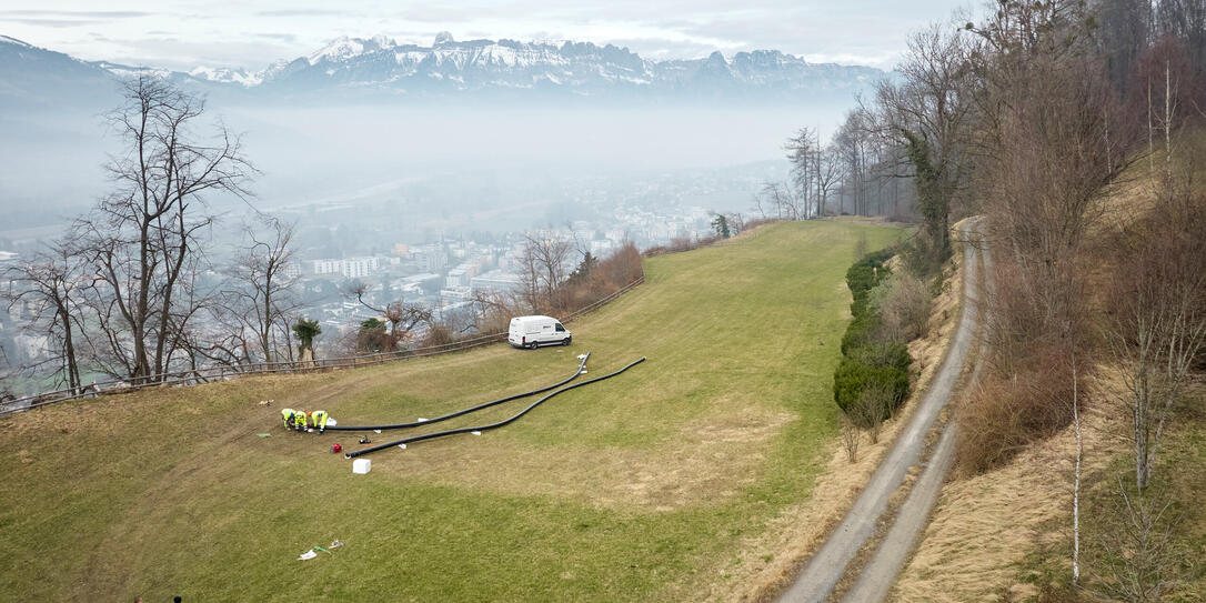 Installation der Fernwärme auf Schloss Vaduz