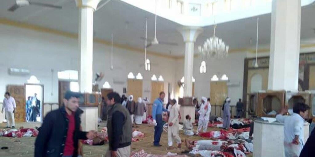 Die Zahl der Toten nach dem Attentat auf eine Moschee in Ägypten steigt weiter. (Archiv)