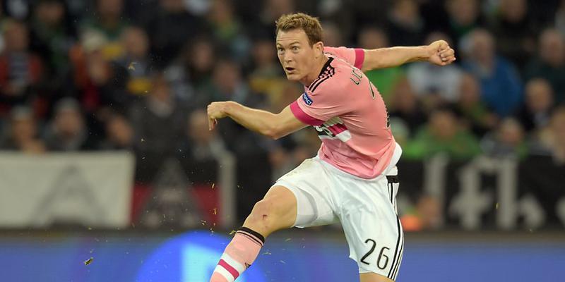 Stephan Lichtsteiner - Volley-Tor beim frühen Comeback in der Champions League