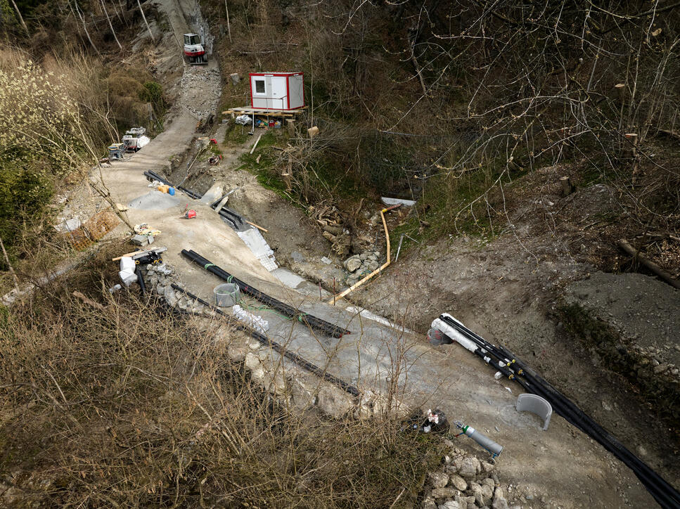 Installation der Fernwärme auf Schloss Vaduz
