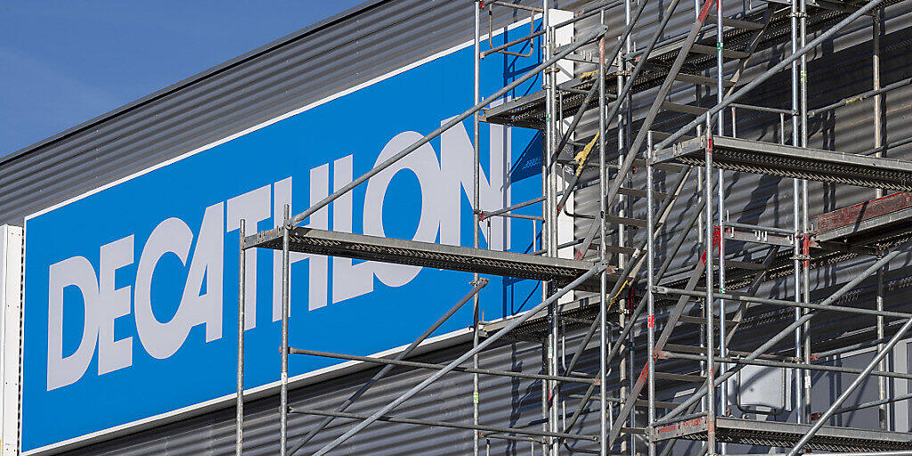 Noch zwei neue Standorte in Planung: Decathlon will bis Ende Jahr 850 Personen in der Schweiz beschäftigen. (Archivbild)