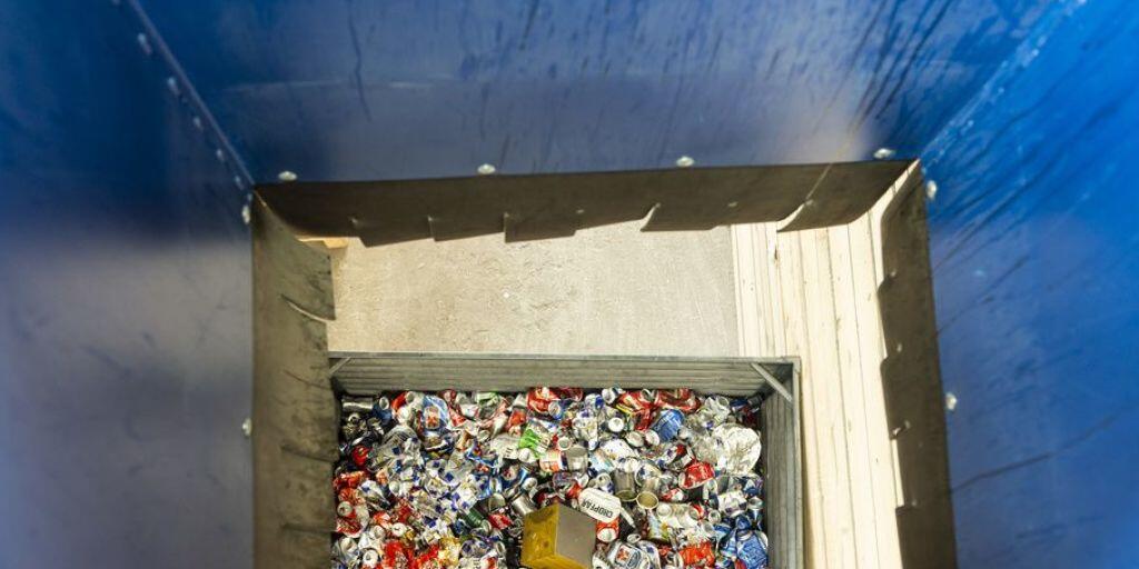 Die Schweiz gehört im europäischen Vergleich zu den eifrigsten Abfall-Produzenten. Aber auch beim Recyceln und Kompostieren sind die Eidgenossen Musterknaben. (Archivbild)
