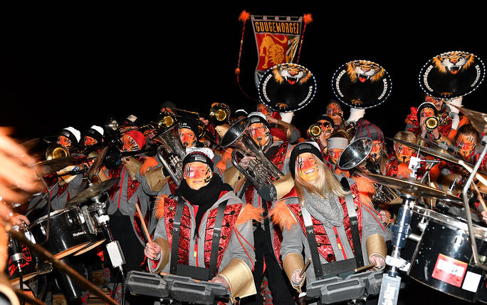 Monsterkonzert und Maskenball in Gams
