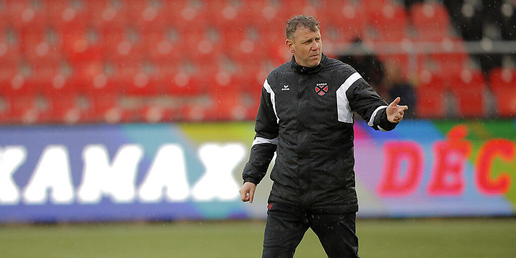 Trotz sportlichem Erfolg nächstes Jahr als Xamax-Coach nicht mehr erwünscht: Stéphane Henchoz Trotz sportlichem Erfolg nächstes Jahr als Xamax-Coach nicht mehr erwünscht: Stéphane Henchoz