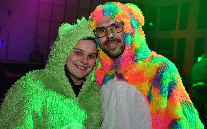 Monsterkonzert und Maskenball in Gams