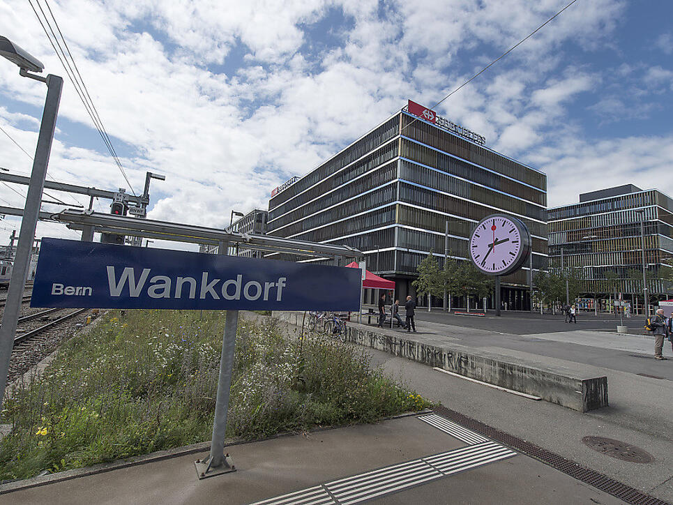 Der SBB-Hauptsitz in Bern Wankdorf. Das Gebäude gehört einer Zürcher Immobilienfirma. (Archivbild)