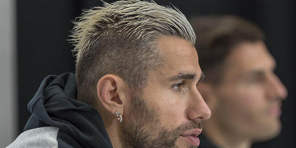 Muss sich vor den WM-Playoffs gegen Nordirland wegen eines angeblichen formellen Fehlers rechtfertigen: Valon Behrami