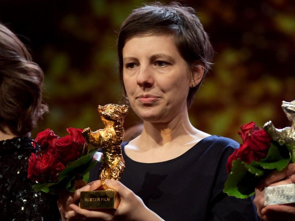 Ist für ihr Werk "Touch Me Not" überraschend mit dem Goldenen Bären der diesjährigen Berlinale ausgezeichnet worden: die rumänische Regisseurin Adina Pintilie.