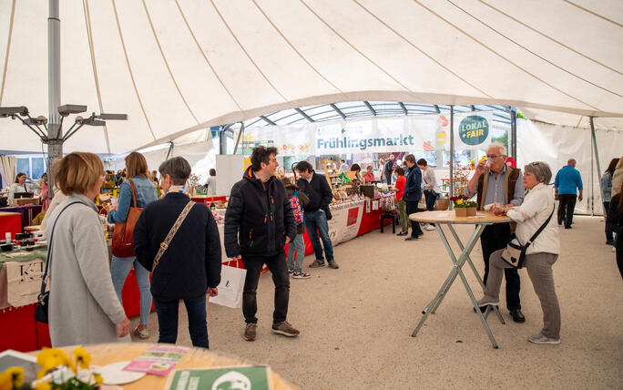 Frühlingsmarkt - Lokal+Fair trifft Biodiversität in Vaduz