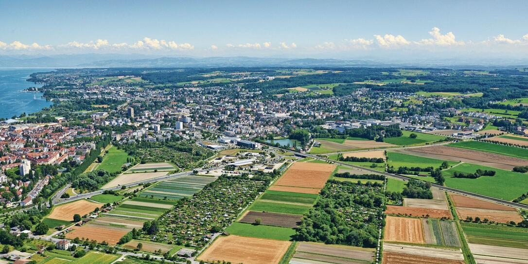 Aerial view of Lake Constance, agriculture near T&auml;gerwilen (Canton of Thurgau) in T&auml;germoos