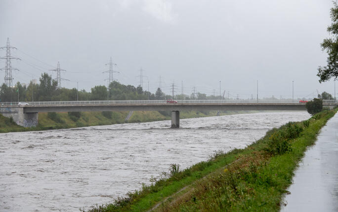 Hochwasser Rhein und Kanal