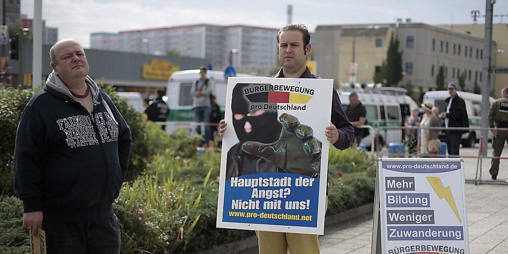 Ausländerfeindliche Einstellungen greifen in Deutschland immer stärker um sich. (Symbolbild)