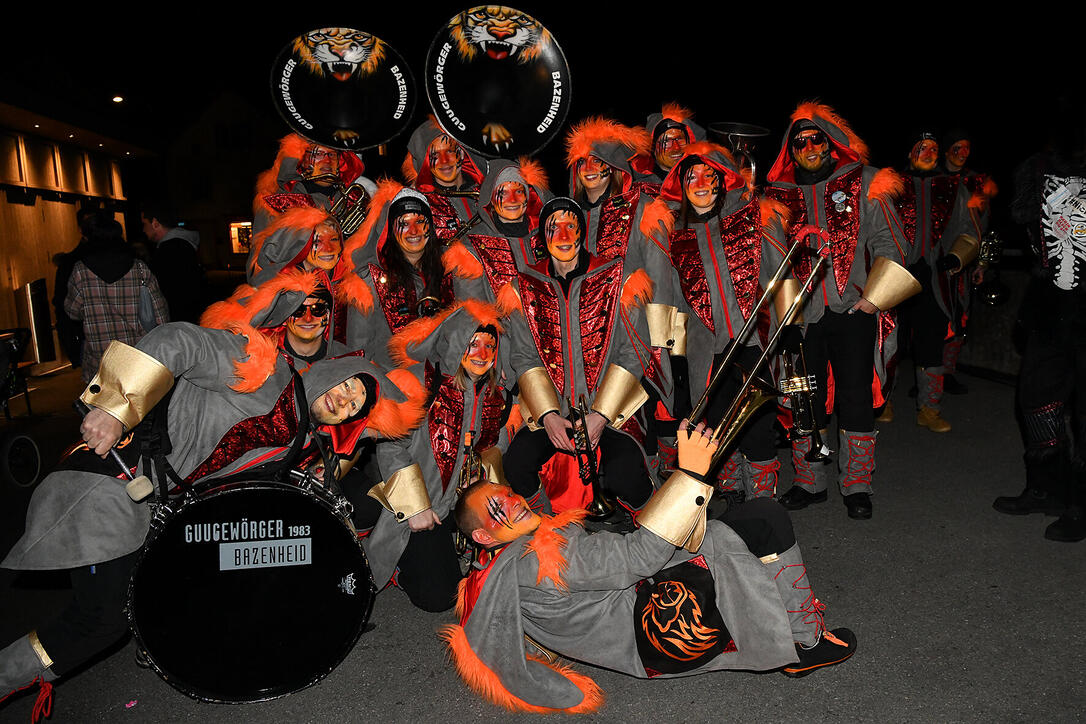 Monsterkonzert und Maskenball in Gams