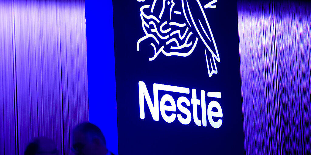 Nestlé geht auf Einkaufstour: Das Logo des Konzerns an der Generalversammlung von 2018.