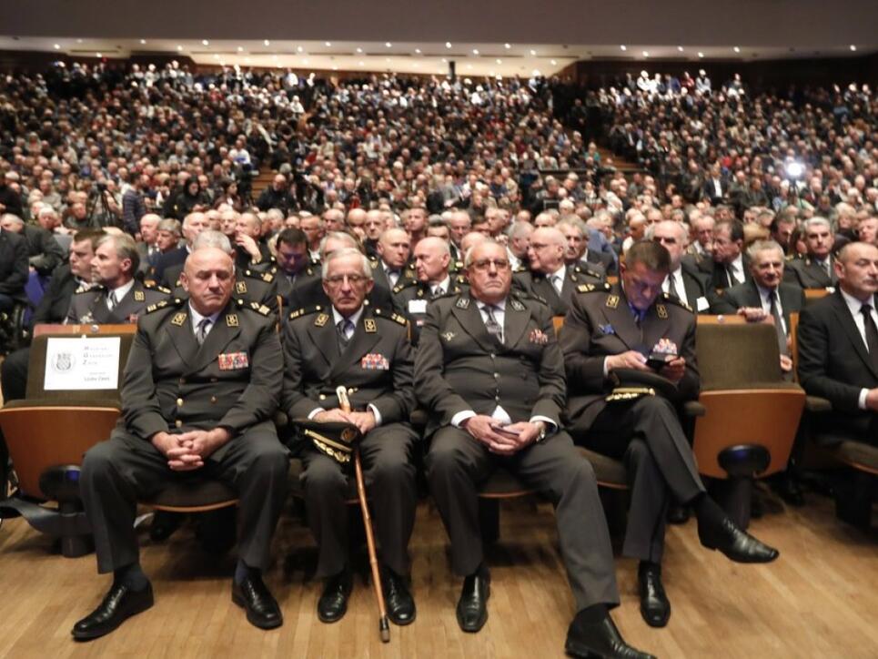 Die grösste Konzerthalle von Zagreb war am Montag überfüllt beim Gedenkanlass für den Kriegsverbrecher Slobodan Praljak.