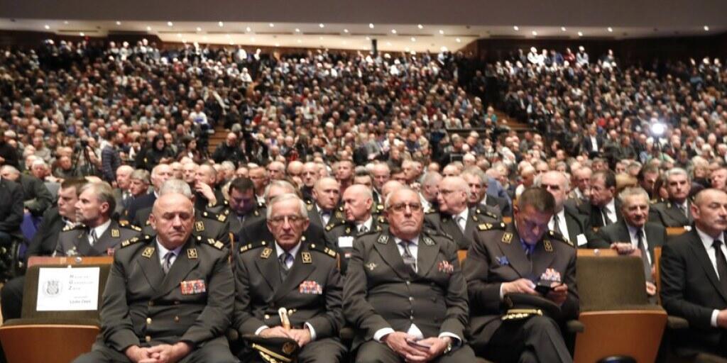 Die grösste Konzerthalle von Zagreb war am Montag überfüllt beim Gedenkanlass für den Kriegsverbrecher Slobodan Praljak.