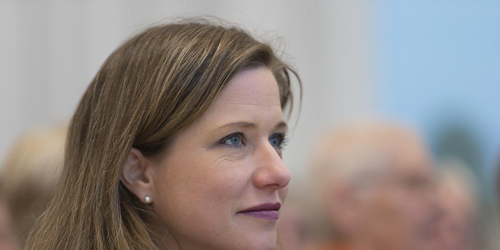 Seit der Kasachstan-Affäre ist Nationalratspräsidentin Christa Markwalder mit den Medien über Kreuz. Nun bekommt sie den Schmähpreis "Goldener Bremsklotz". (Archivbild) Seit der Kasachstan-Affäre ist Nationalratspräsidentin Christa Markwalder mit den Medien über Kreuz. Nun bekommt sie den Schmähpreis "Goldener Bremsklotz". (Archivbild)