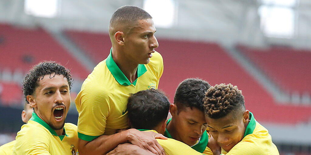 Die Brasilianer bejubeln einen der sieben Treffer gegen Honduras
