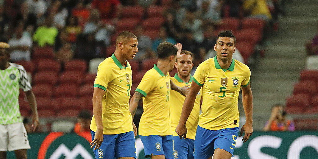Casemiro (5) sicherte Brasilien mit seinem Tor immerhin das Remis