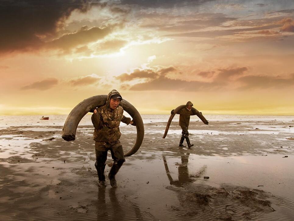 Sibirische Mammutjäger in Christian Freis Dokfilm "GENESIS 2.0". Der Film ist am Samstag am Sundance Film Festival mit dem World Cinema Documentary Special Jury Award for Cinematography ausgezeichnet worden. (Pressebild)