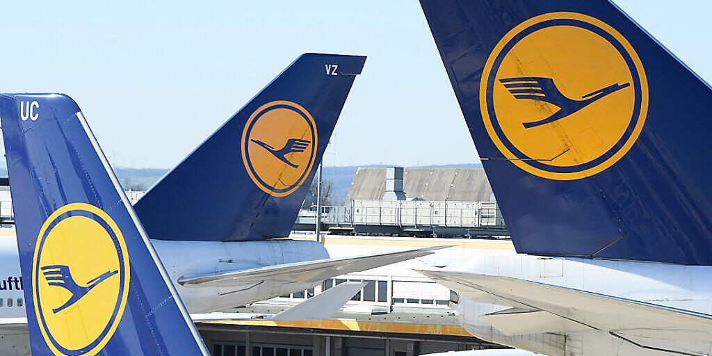 Der Lufthansa-Konzern verhandelt offenbar über eine Beteiligung des deutschen Staates. (Archivbild) Der Lufthansa-Konzern verhandelt offenbar über eine Beteiligung des deutschen Staates. (Archivbild)