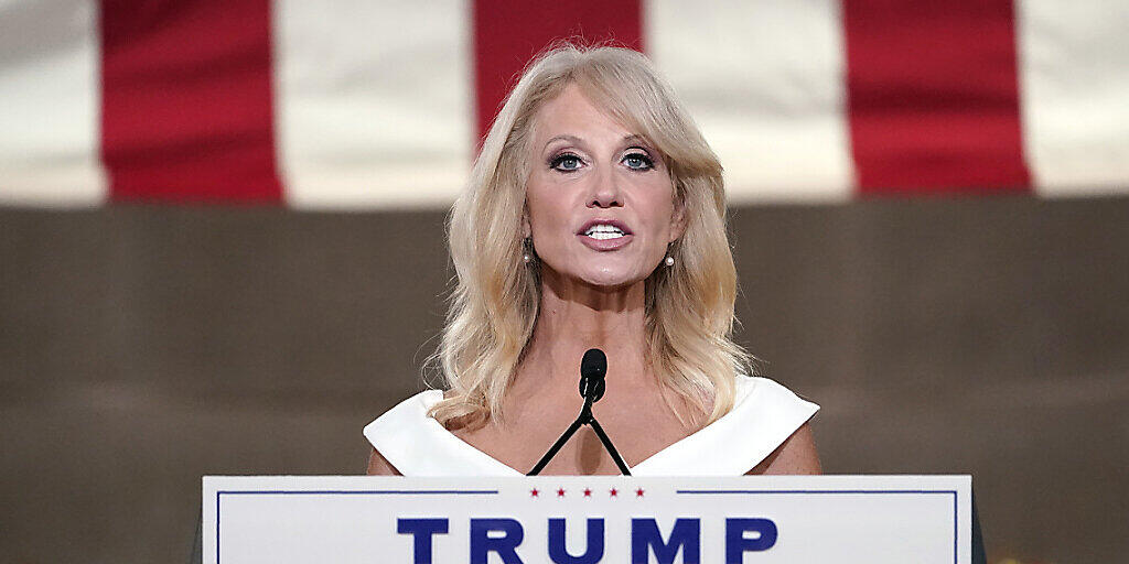 Kellyanne Conway, Beraterin von US-Präsident Trump, spricht während des Parteitages der Republikaner. Foto: Susan Walsh/AP/dpa
