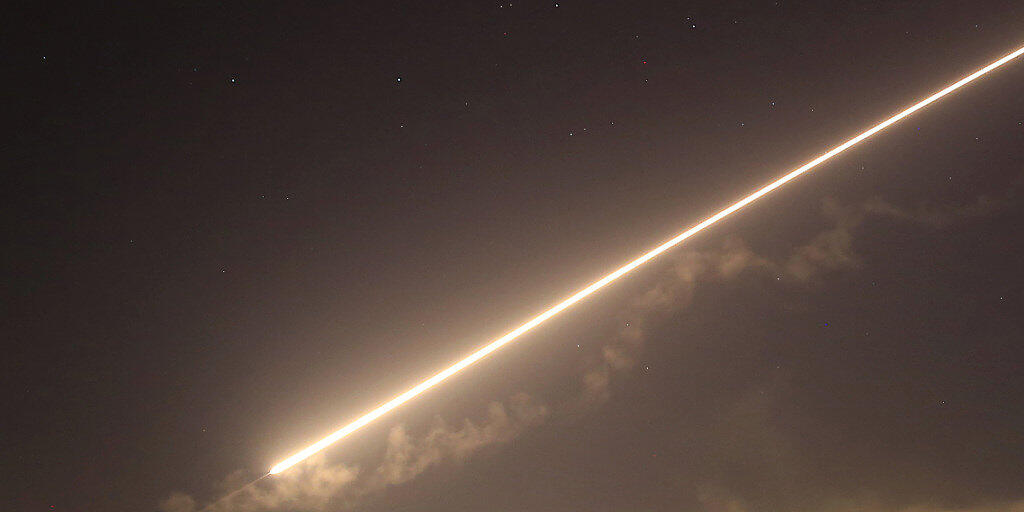 Explosionen bei Damaskus: Die syrische Luftabwehr schoss am Freitagabend gegen "feindliche Zeile". (Symbolbild)