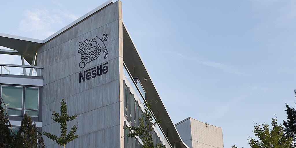 Nestlé wurde von der NGO CDP für seine Massnahmen zum Klimaschutz gelobt: der Hauptsitz des Unternehmens in Vevey (Archivbild).