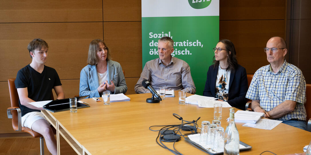 PK der Freien Liste: Parlamentarische Initiative zur Trennung von Kirche und Staat