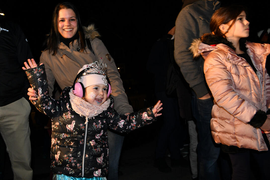 Monsterkonzert und Maskenball in Gams