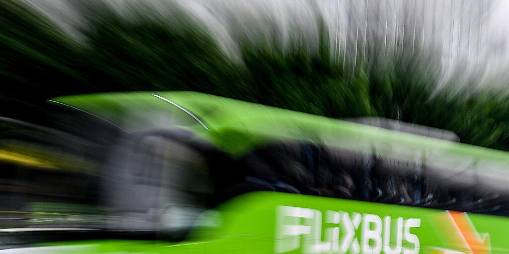 Flixbus will weiter expandieren und dazu den Konkurrenten Eurolines übernehmen. (Archivbild)