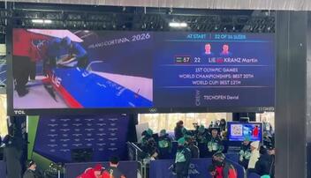 Der erste Durchgang im Zweierbob von Martin Kranz und David Tschofen